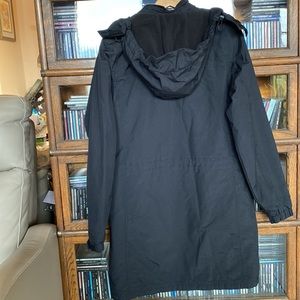 EDDIE BAUER Black WeatherEdge Coat Size Medium/Tall
